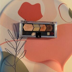 Maybelline Eye Shadow Palette - 95 Coral